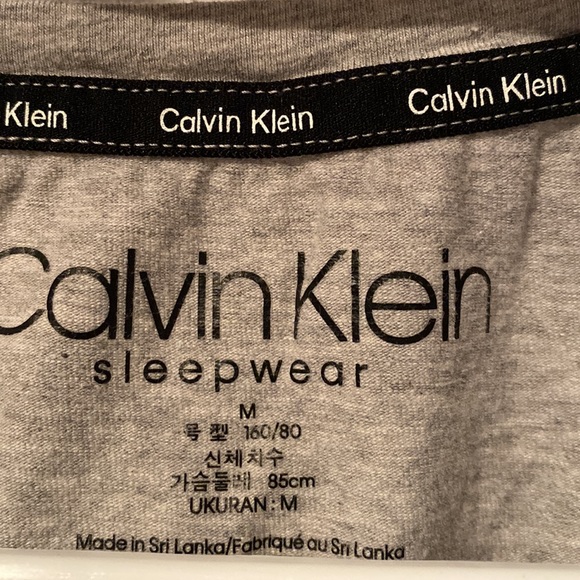 Calvin Klein long sleeve pj top - Picture 2 of 3